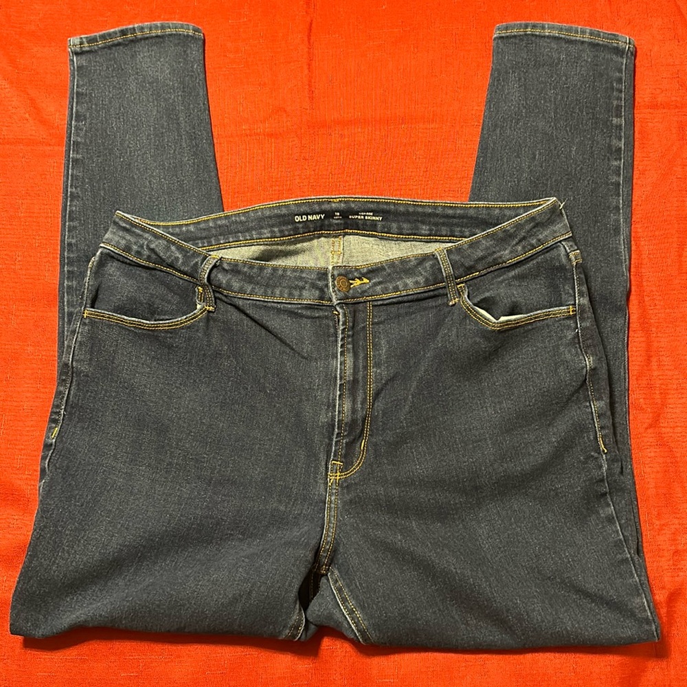 Old Navy Super Skinny Jeans size 18 Long